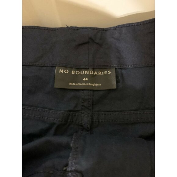 No Boundaries Men's Sz 44 Stretch Flat Front Shorts (Above the Knee) Fray Hem - Picture 2 of 7